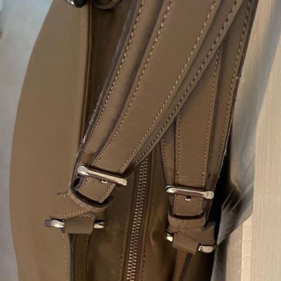 L K Bennett   - Picture 5 of 10